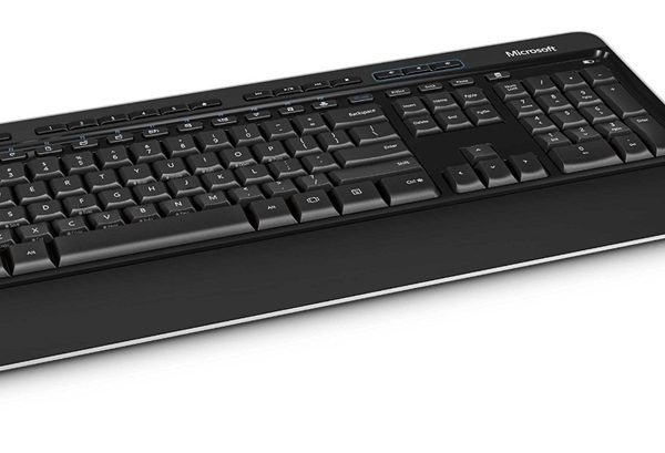 ערכת מקלדת ועכבר אלחוטית Microsoft Wireless Desktop 3050