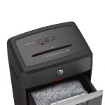 ⁦מגרסת נייר פתיתים תקן DIN-P5  קיבולת 16 דפים 30 ליטר HP Pro Shredder 16MC⁩ – תמונה ⁦3⁩