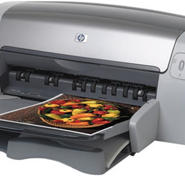 מדפסת הזרקת דיו HP Deskjet 9300