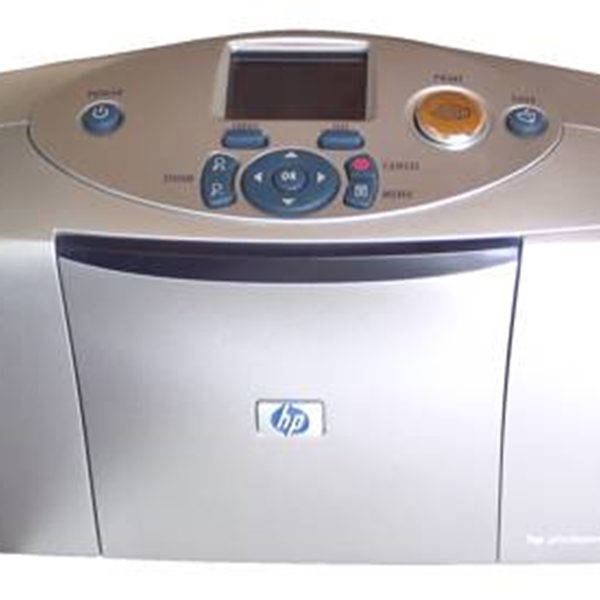 מדפסת הזרקת דיו HP Photosmart 130